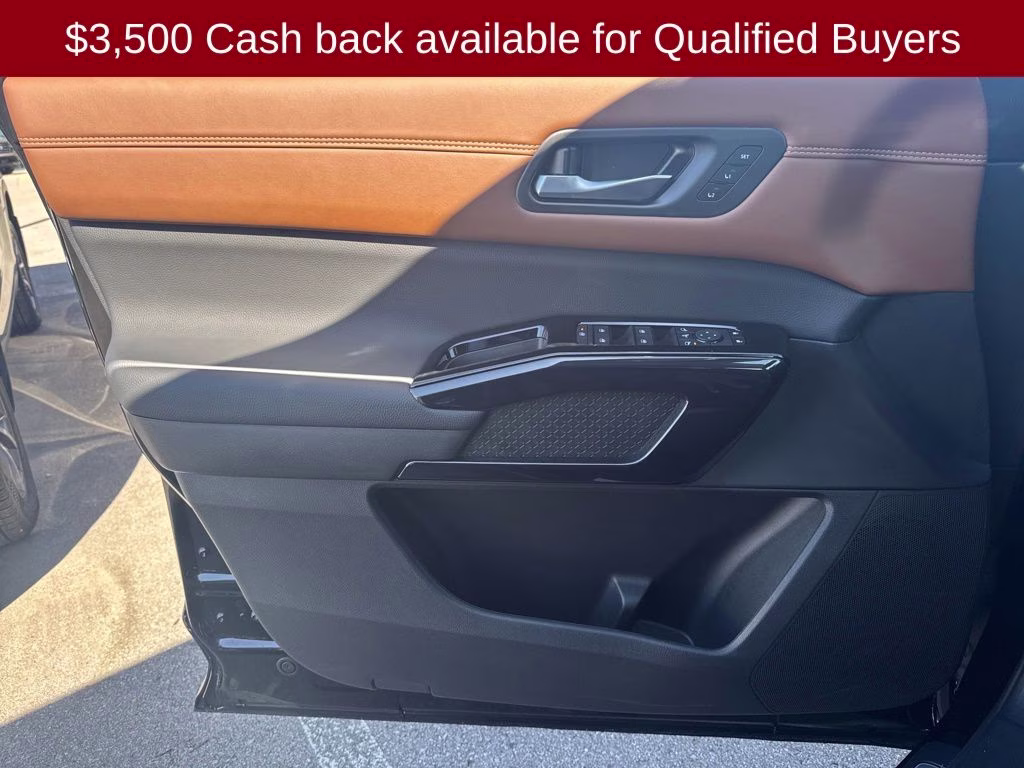2026 Super Black Nissan Pathfinder Platinum FWD SUV