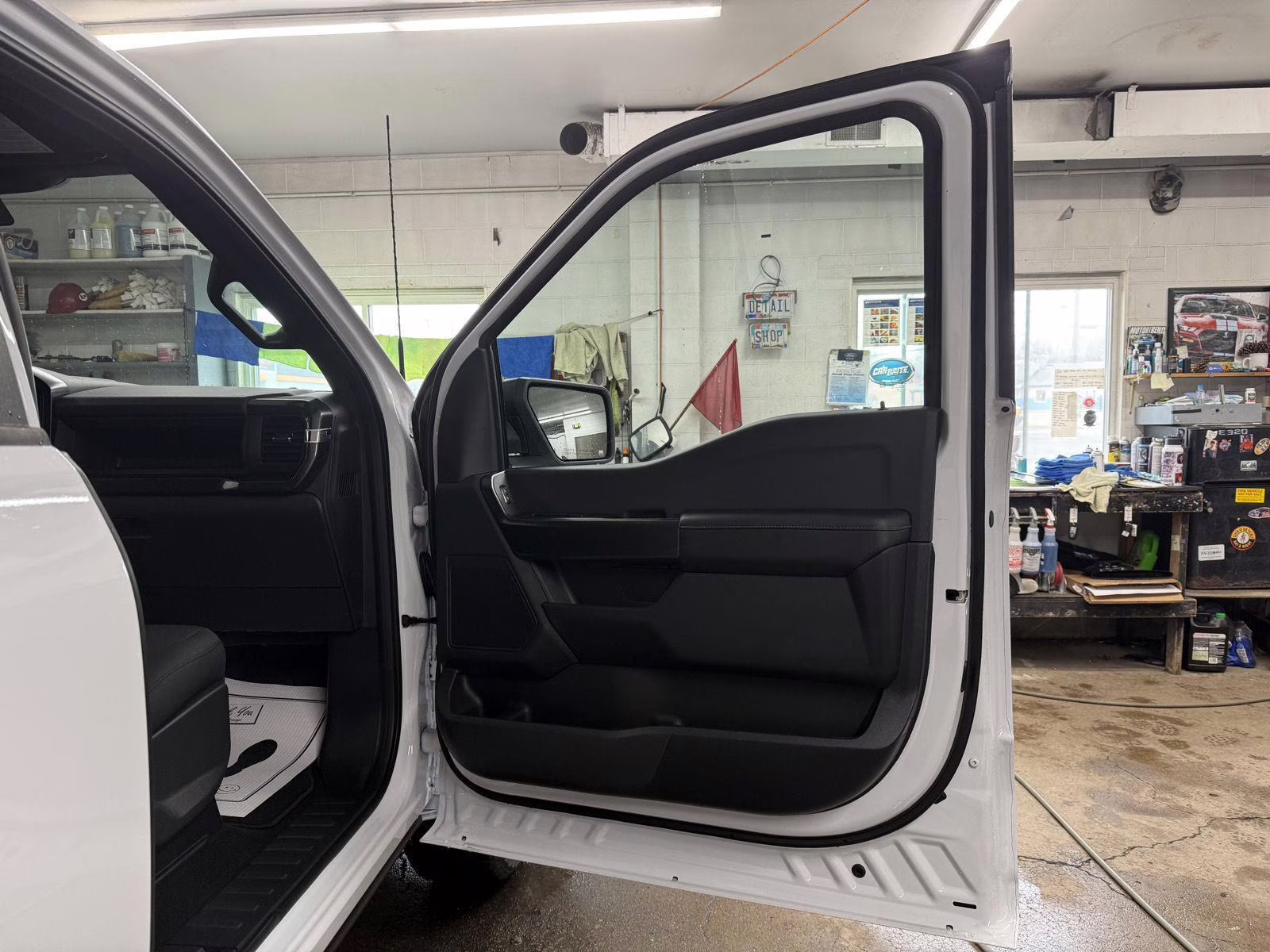 2026 Oxford White Ford F-150 STX 4X4 Truck