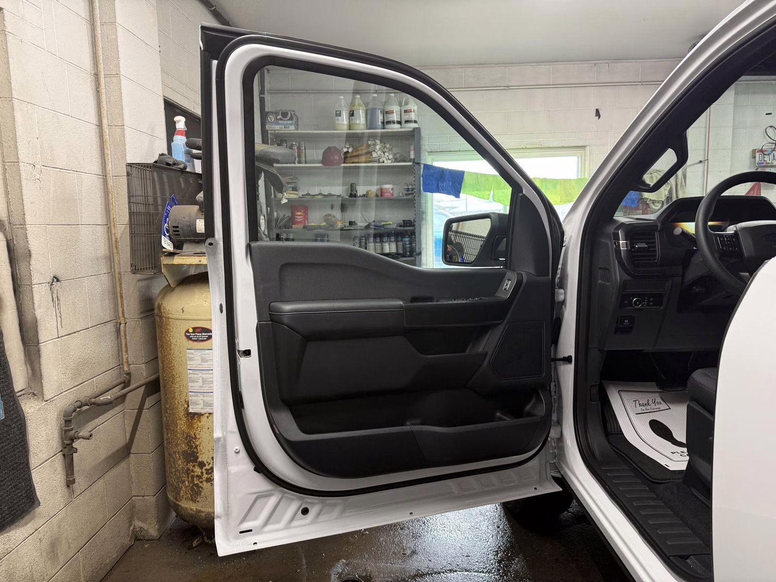 2026 Oxford White Ford F-150 STX 4X4 Truck