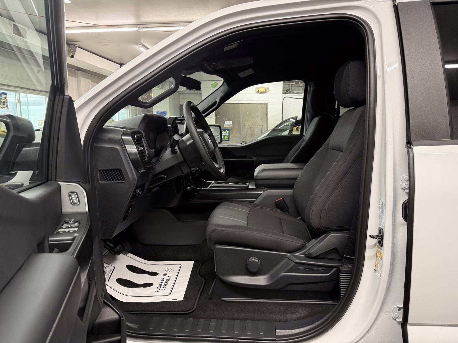 2026 Oxford White Ford F-150 STX 4X4 Truck