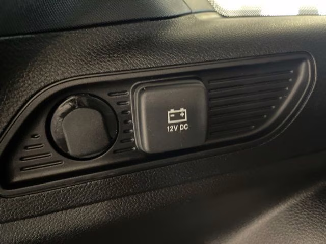 2026 Bright White Clearcoat Jeep Grand Cherokee Altitude 4X4 SUV