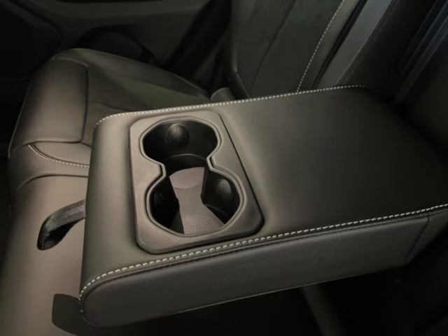 2026 Bright White Clearcoat Jeep Grand Cherokee Altitude 4X4 SUV