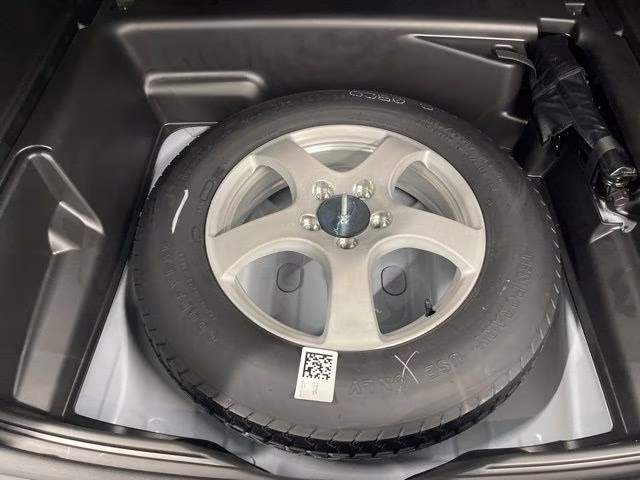 2026 Bright White Clearcoat Jeep Grand Cherokee Altitude 4X4 SUV