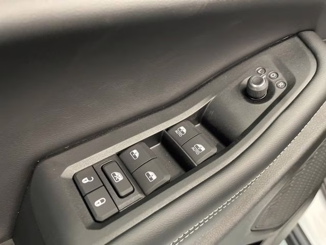 2026 Bright White Clearcoat Jeep Grand Cherokee Altitude 4X4 SUV