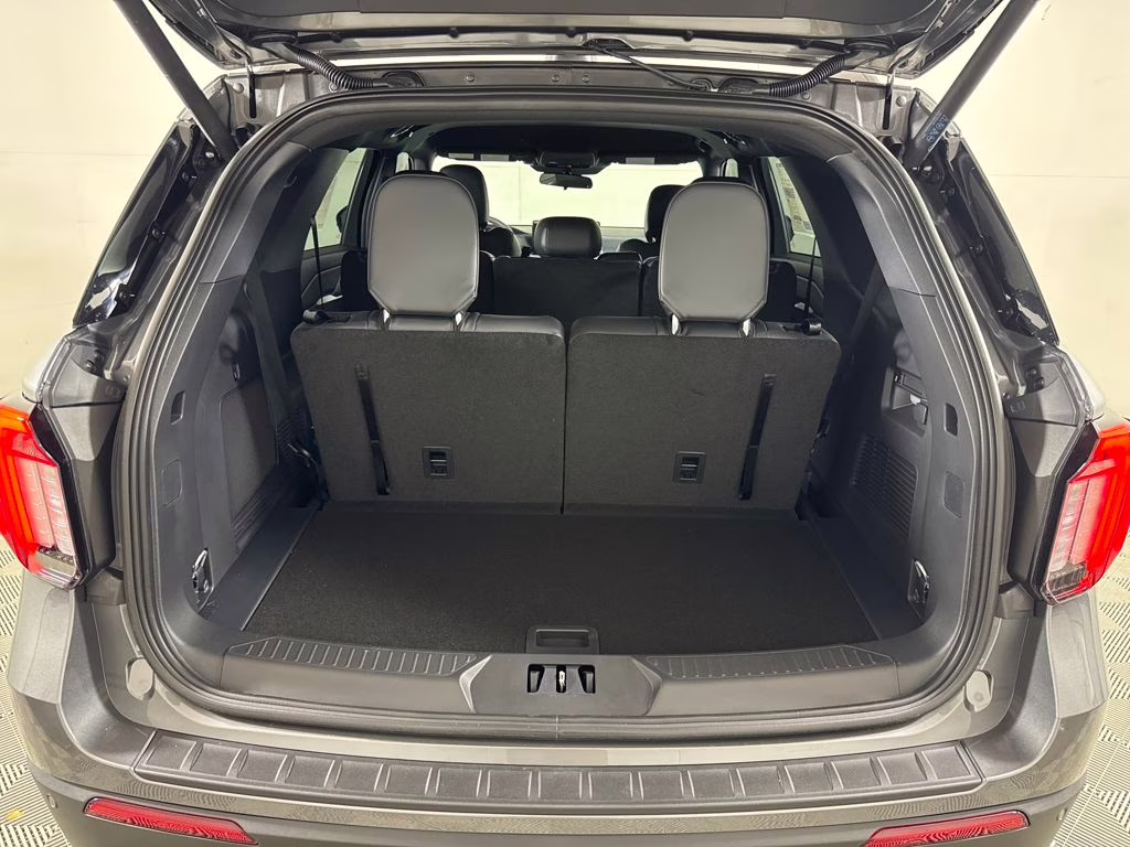 2026 Carbonized Gray Metallic Ford Explorer ST-Line RWD SUV