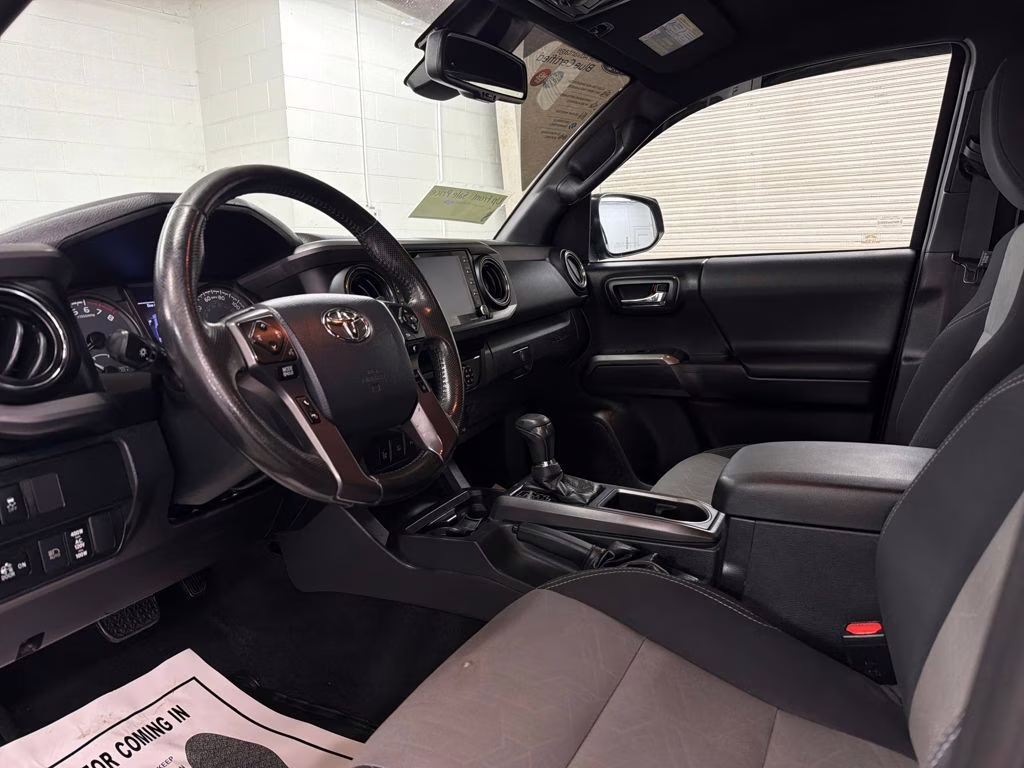 2020 Midnight Black Metallic Toyota Tacoma TRD Off-Road 4X4 Truck