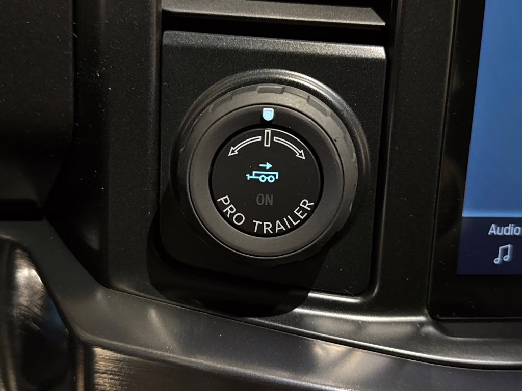 2026 Carbonized Gray Metallic Ford Super Duty F-250 SRW Lariat 4X4 Truck