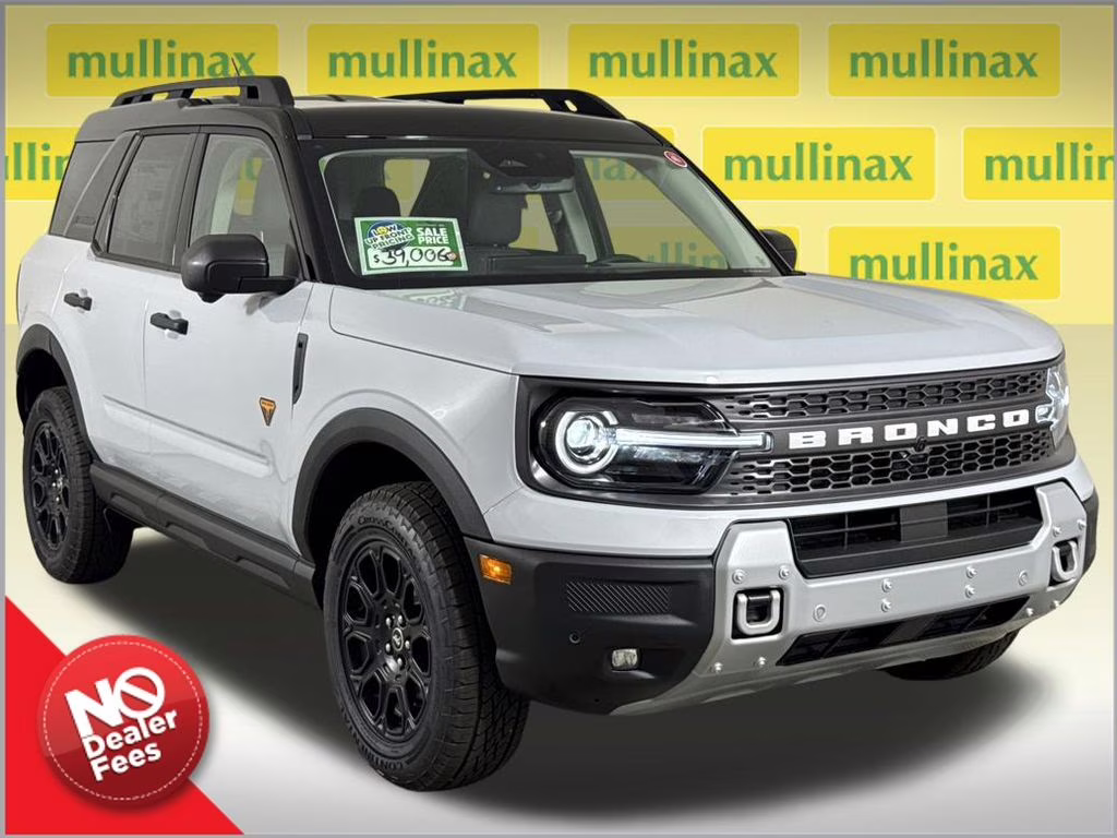 2026 Space White Metallic Ford Bronco Sport Badlands 4X4 SUV