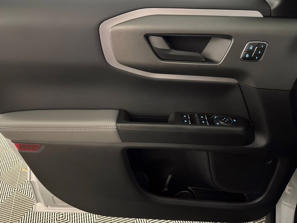 2026 Space White Metallic Ford Bronco Sport Badlands 4X4 SUV