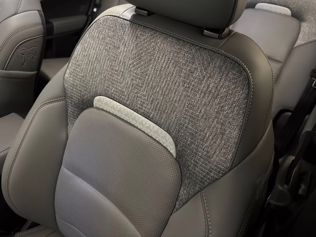 2026 Space White Metallic Ford Bronco Sport Badlands 4X4 SUV