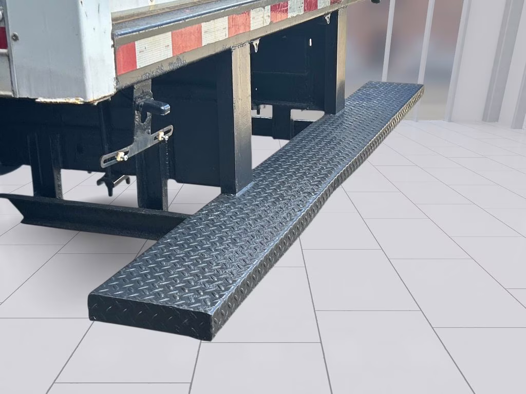 2016 Summit White Chevrolet Express 3500 Work Van RWD Truck