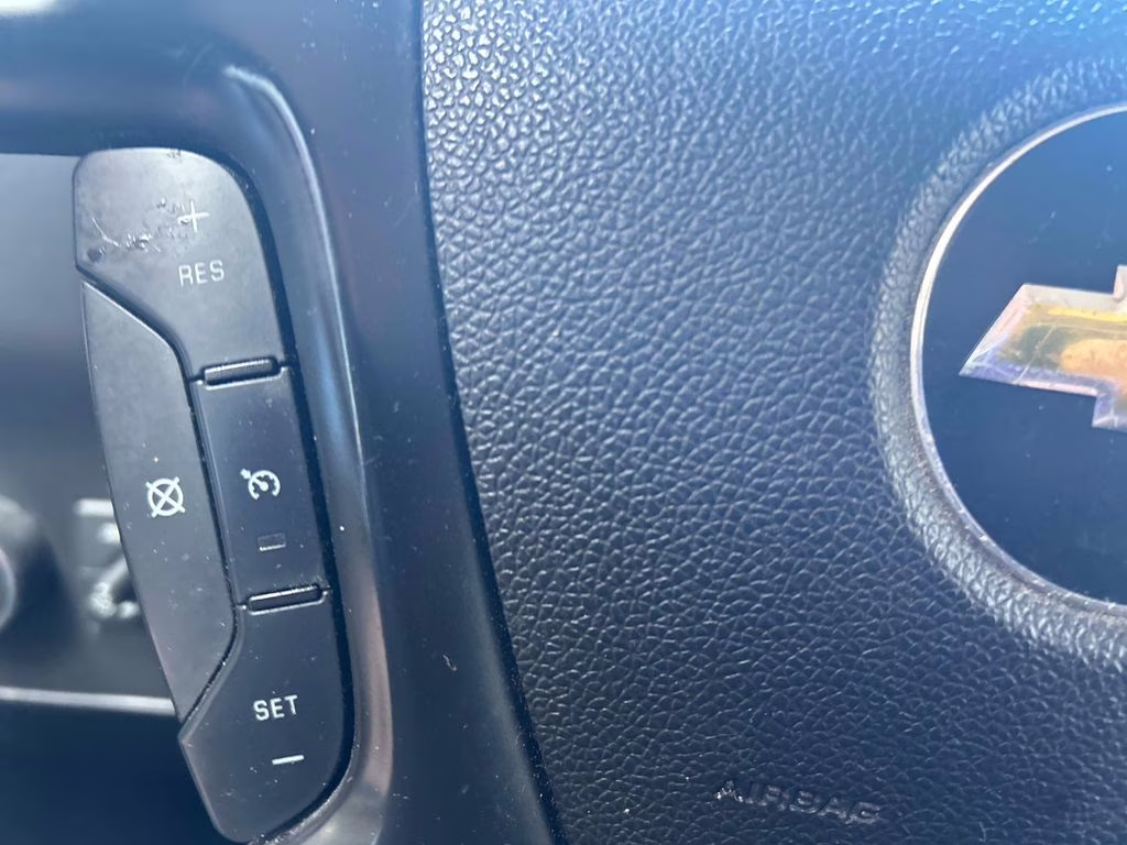 2016 Summit White Chevrolet Express 3500 Work Van RWD Truck