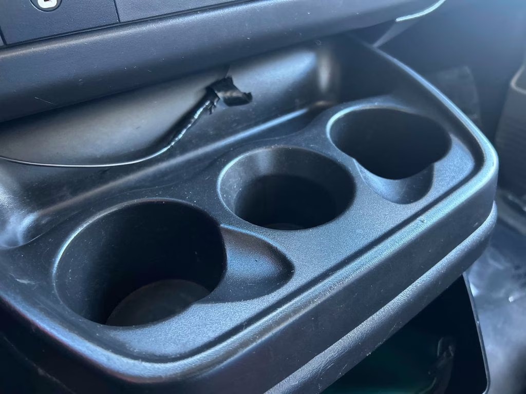 2016 Summit White Chevrolet Express 3500 Work Van RWD Truck