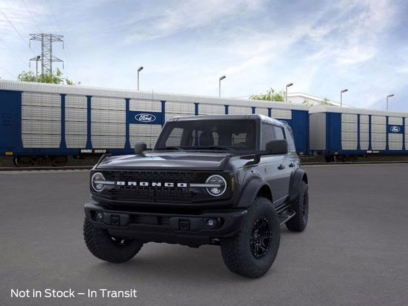 2026 Shadow Black Ford Bronco Badlands 4X4 SUV