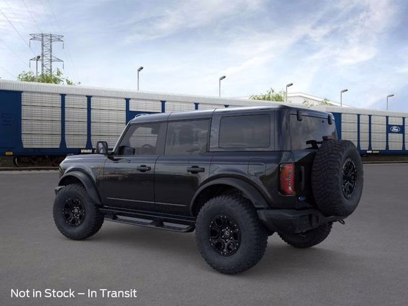 2026 Shadow Black Ford Bronco Badlands 4X4 SUV