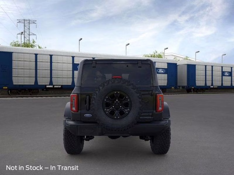 2026 Shadow Black Ford Bronco Badlands 4X4 SUV