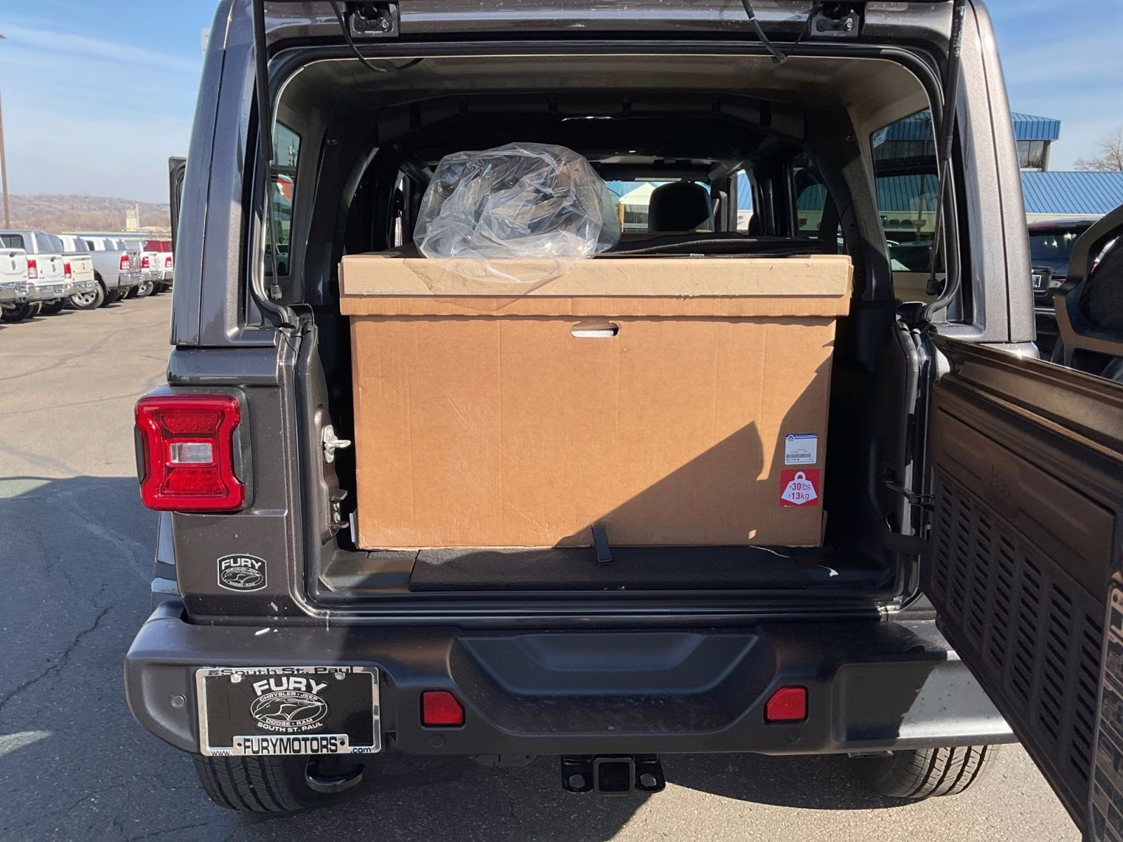 2026 Granite Crystal Metallic Clearcoat Jeep Wrangler Sahara 4X4 SUV