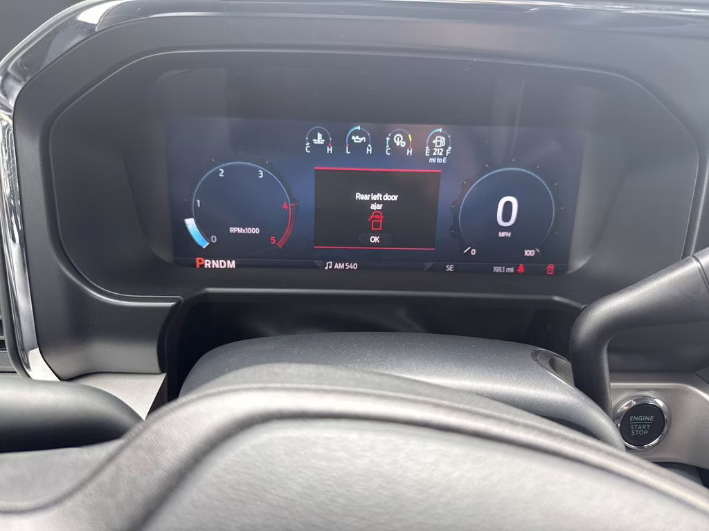 2025 Black Metallic Ford Super Duty F-250 SRW XLT 4X4 Truck