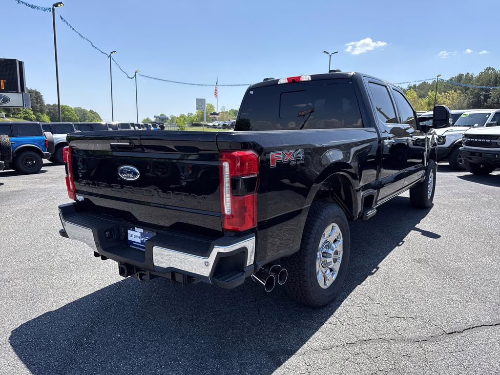 2024 Black Metallic Ford Super Duty F-350 SRW Lariat 4X4 Truck