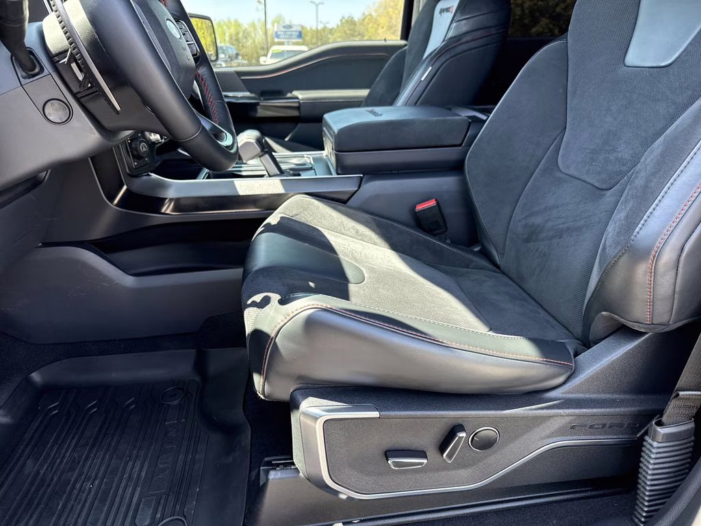 2023 Agate Black Metallic Ford F-150 Raptor 4X4 Truck