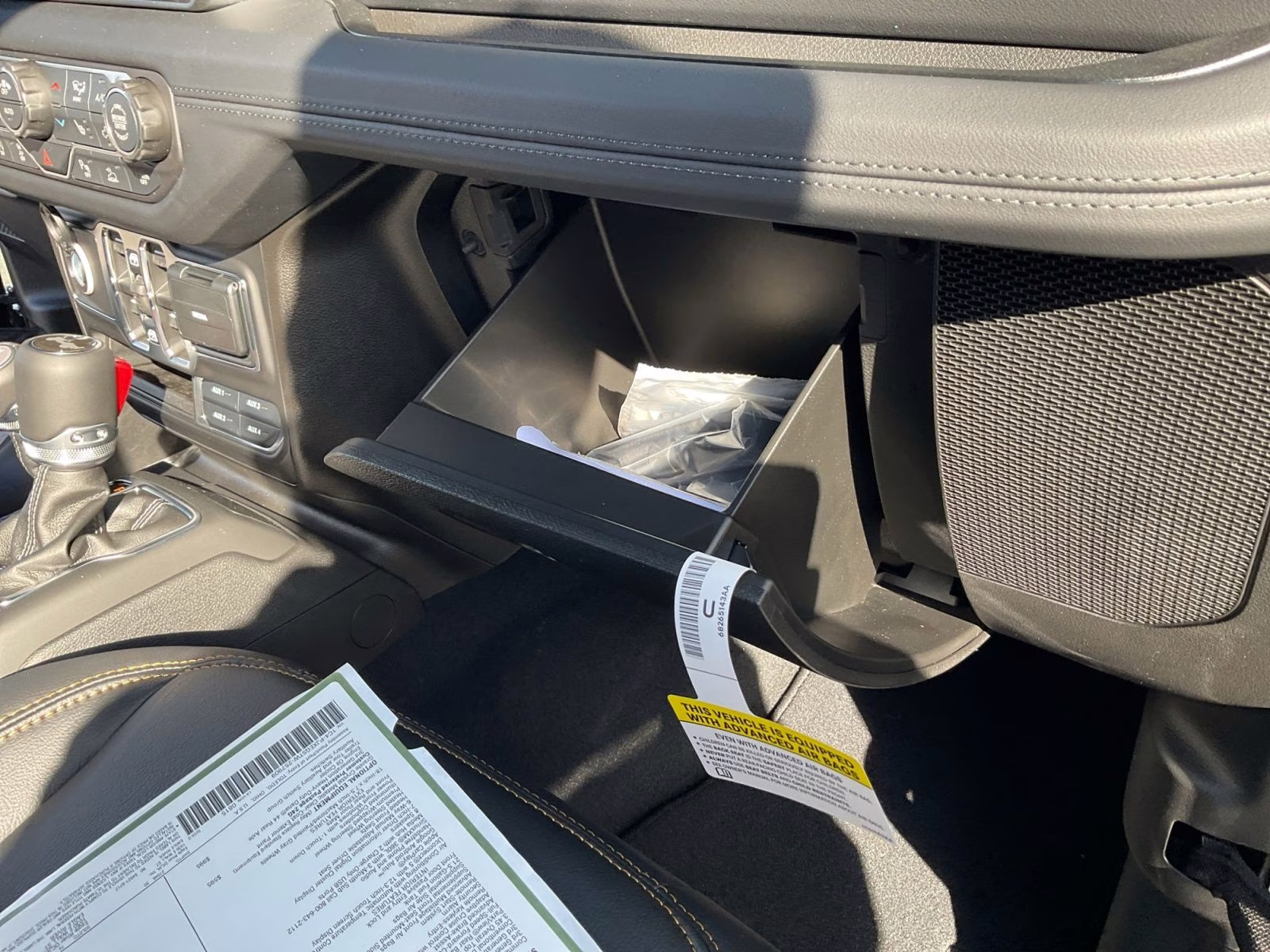 2026 Granite Crystal Metallic Clearcoat Jeep Wrangler Sahara 4X4 SUV