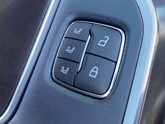 2026 Star White Metallic Tri-Coat Ford F-150 King Ranch 4X4 Truck