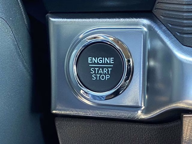 2026 Star White Metallic Tri-Coat Ford F-150 King Ranch 4X4 Truck