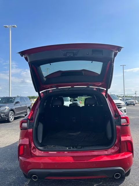 2024 Red Metallic Ford Escape ST-Line FWD SUV