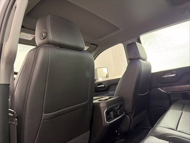 2022 Silver Ice Metallic Chevrolet Silverado 3500HD LTZ 4X4 Truck