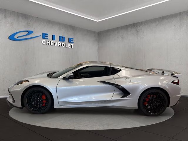 2026 Blade Silver Metallic Chevrolet Corvette Stingray RWD Coupe
