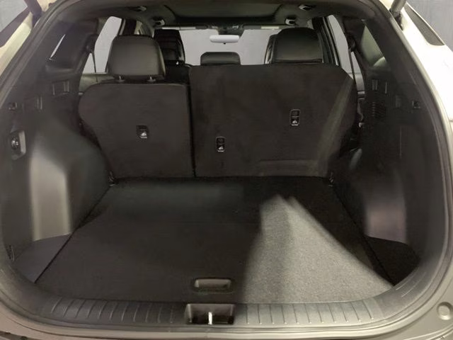 2026 Glacial White Pearl Kia Sportage X-Line AWD SUV