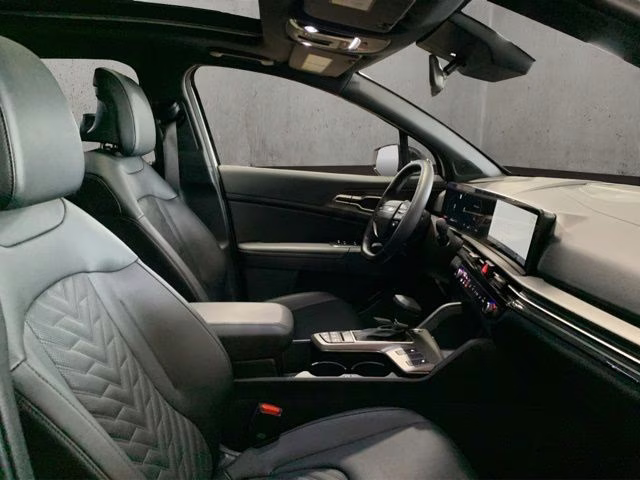 2026 Glacial White Pearl Kia Sportage X-Line AWD SUV