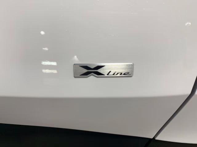 2026 Glacial White Pearl Kia Sportage X-Line AWD SUV