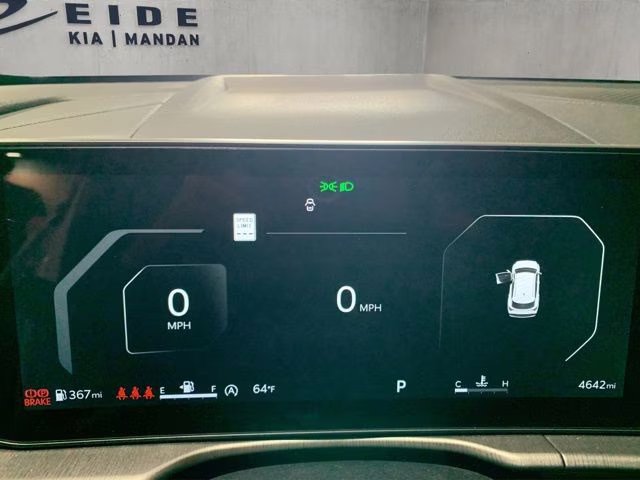 2026 Glacial White Pearl Kia Sportage X-Line AWD SUV