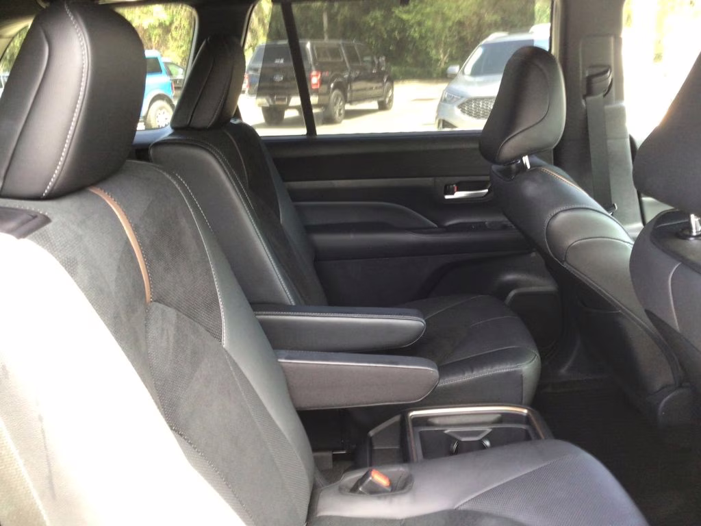 2024 Midnight Black Metallic Toyota Grand Highlander Hybrid MAX Platinum AWD SUV