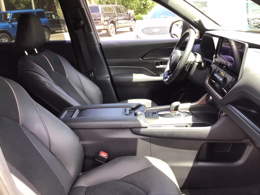 2024 Midnight Black Metallic Toyota Grand Highlander Hybrid MAX Platinum AWD SUV