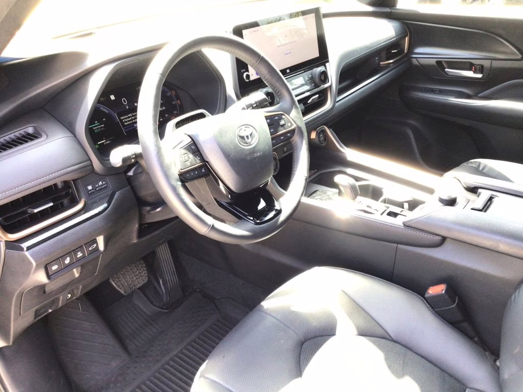 2024 Midnight Black Metallic Toyota Grand Highlander Hybrid MAX Platinum AWD SUV