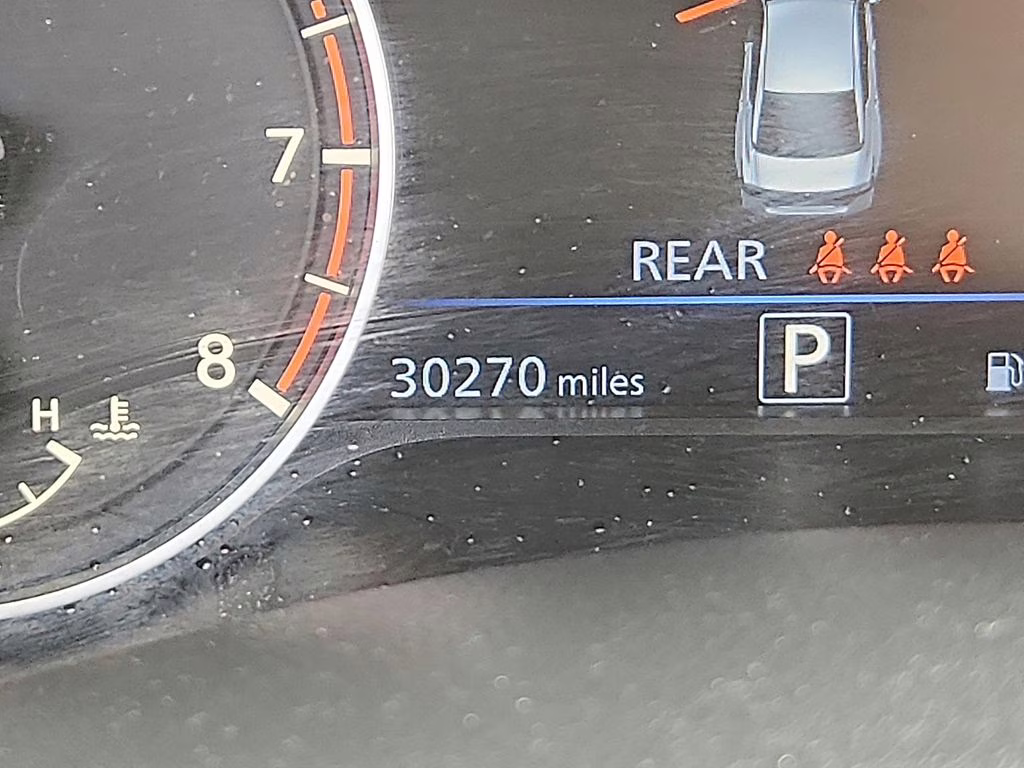 2023 Brilliant Silver Metallic Nissan Altima 2.5 SV FWD Sedan