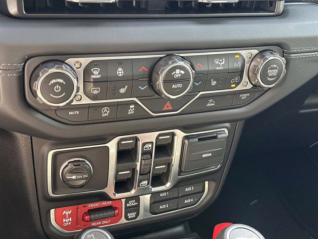 2026 Reign Jeep Wrangler Rubicon 4X4 SUV