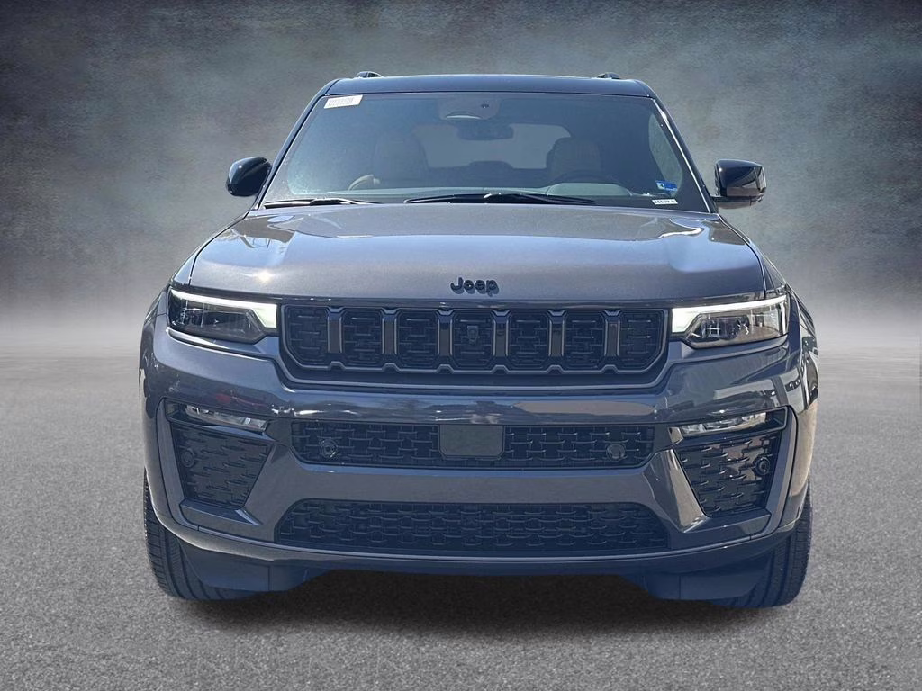 2026 Baltic Gray Metallic Clearcoat Jeep Grand Cherokee Summit 4X4 SUV