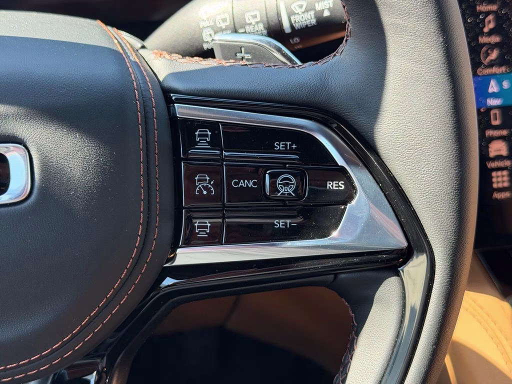 2026 Silver Zynith Jeep Grand Cherokee Summit 4X4 SUV