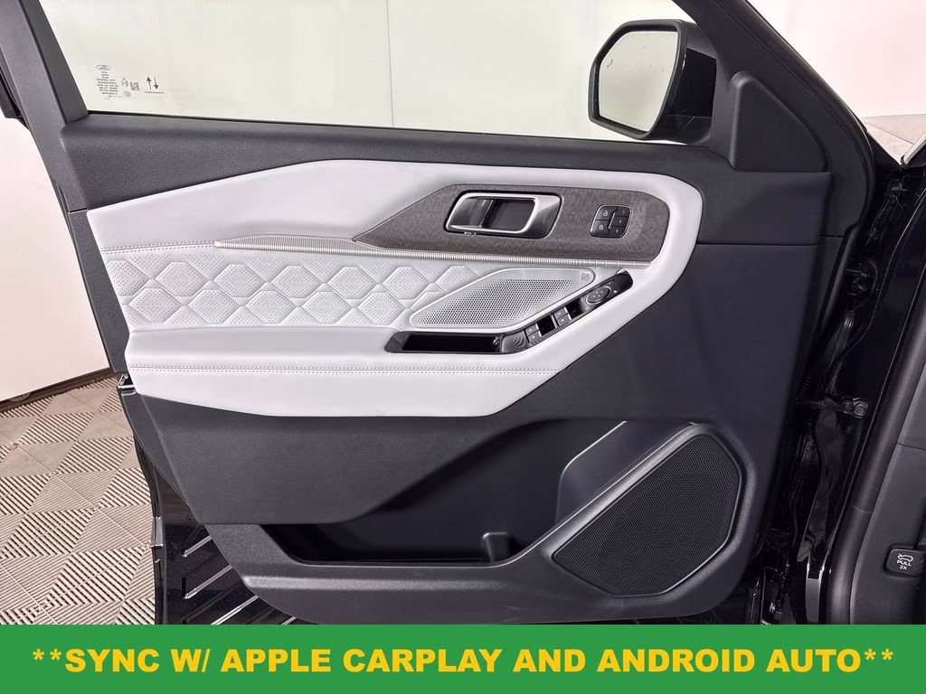 2026 Agate Black Metallic Ford Explorer Platinum 4X4 SUV