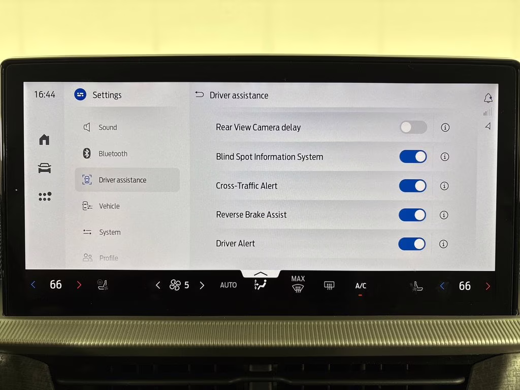 2026 Agate Black Metallic Ford Explorer Platinum 4X4 SUV