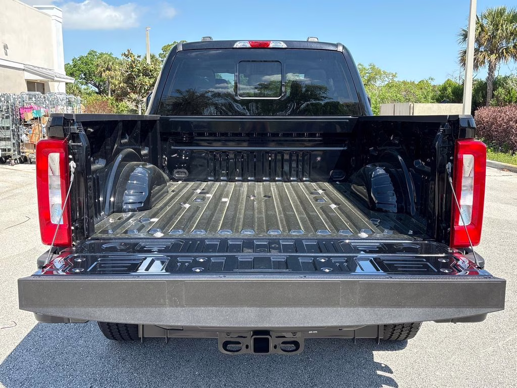 2026 Agate Black Metallic Ford Super Duty F-250 SRW XL 4X4 Truck