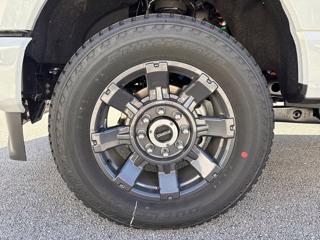 2026 Avalanche Ford Super Duty F-250 SRW XL 4X4 Truck