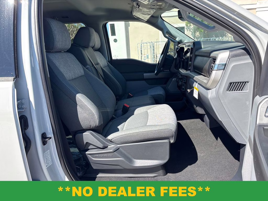 2026 Avalanche Ford Super Duty F-250 SRW XLT 4X4 Truck