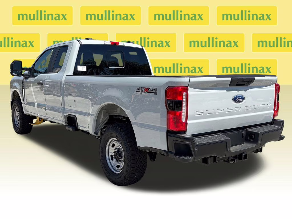 2026 Avalanche Ford Super Duty F-350 SRW XL 4X4 Truck