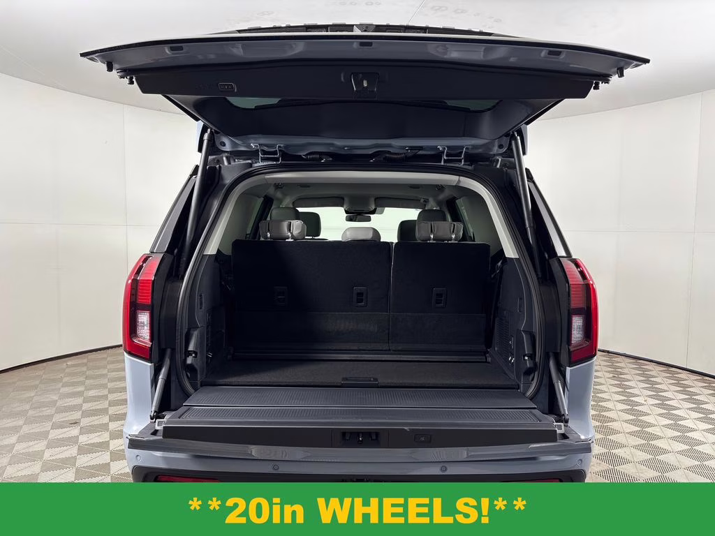 2026 Glacier Gray Metallic Tri-Coat Ford Expedition Active RWD SUV