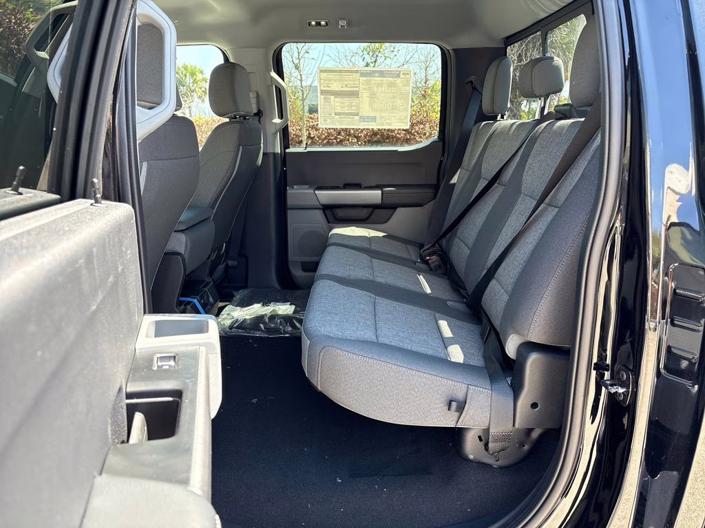 2026 Agate Black Metallic Ford Super Duty F-250 SRW XL 4X4 Truck