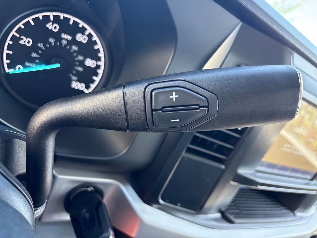 2026 Avalanche Ford Super Duty F-250 SRW XL 4X4 Truck